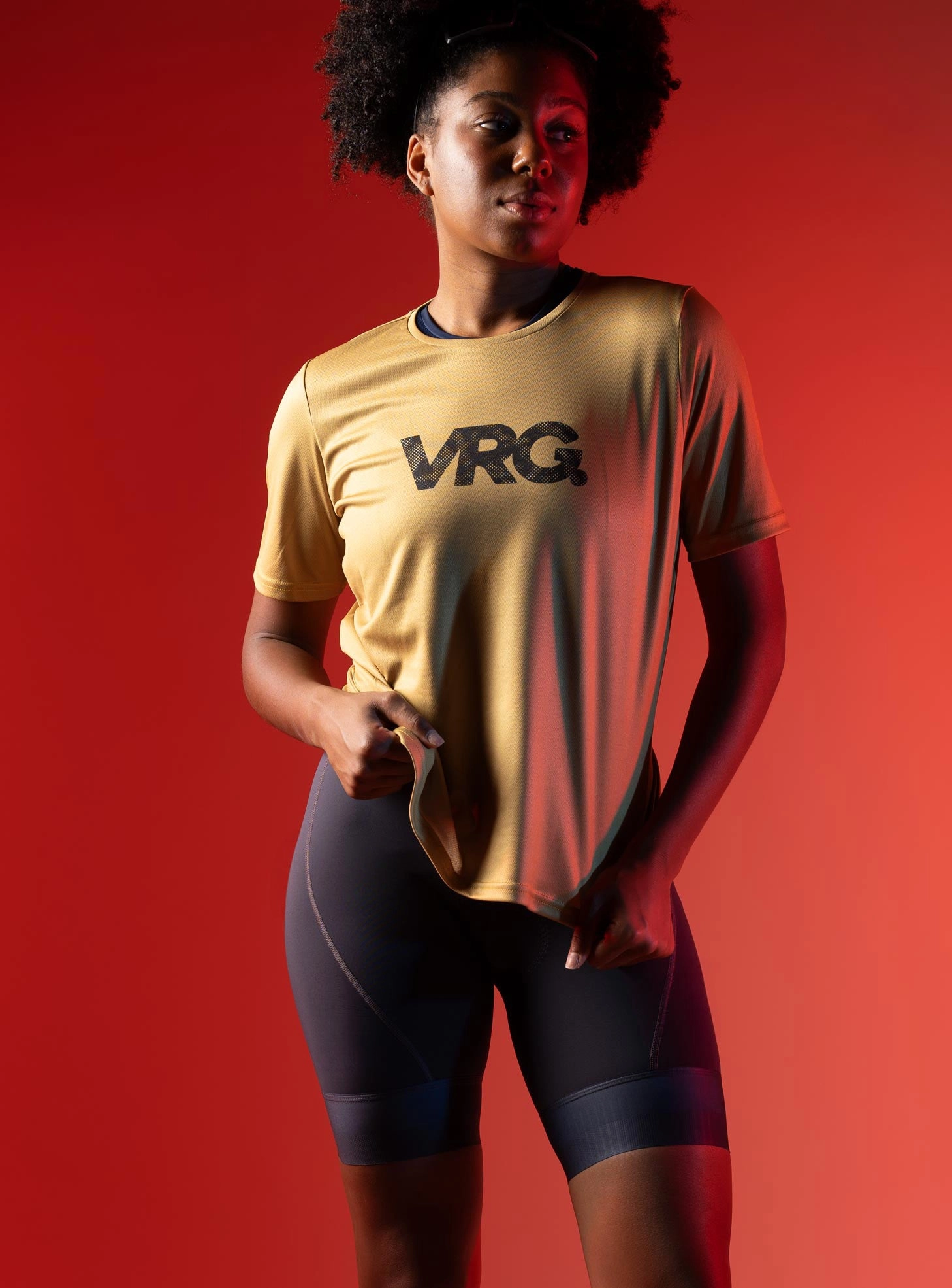 1201 VRG TECH TEE GOLD - WOMEN